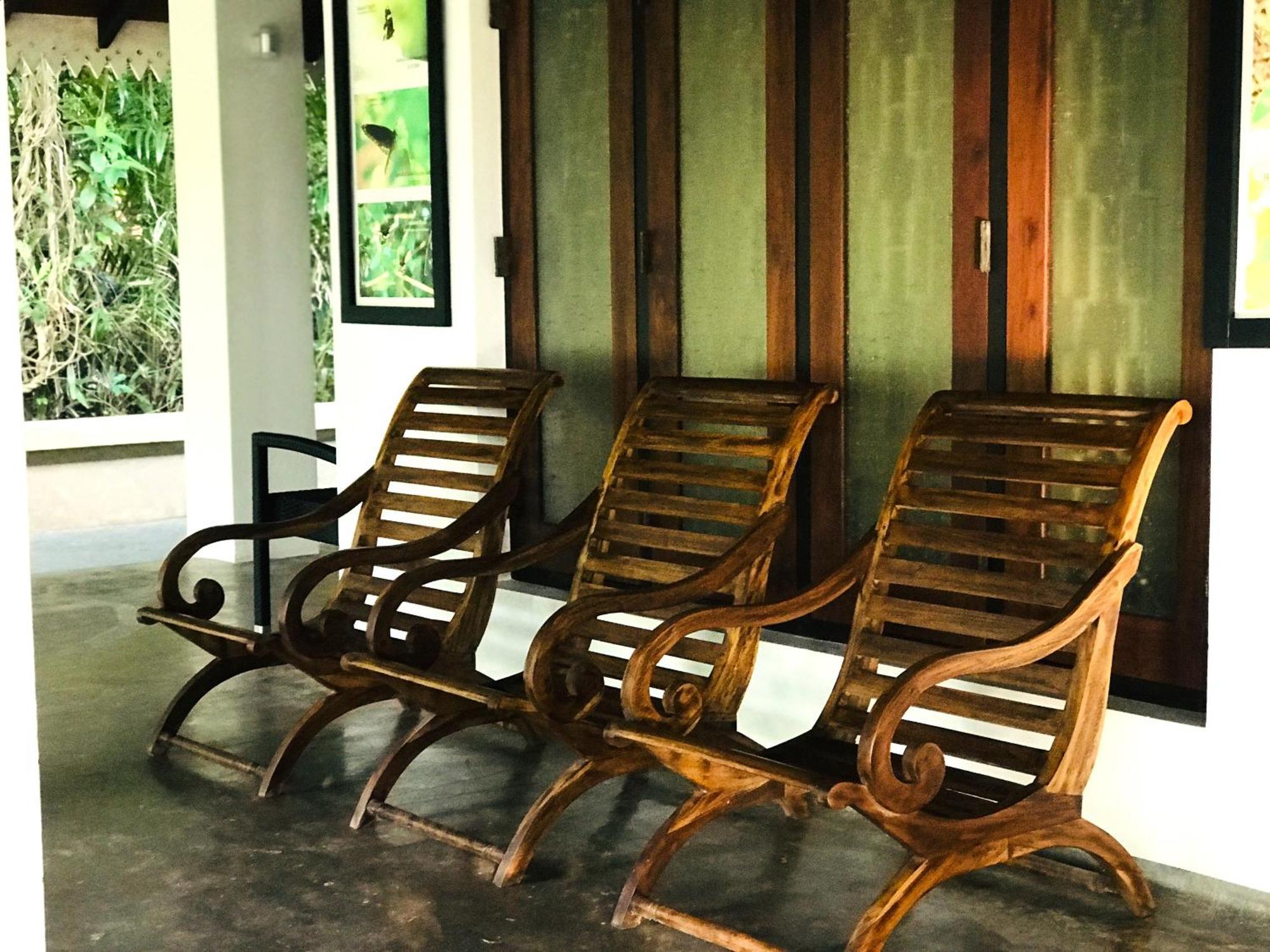 Ceylon Kingsmen Garden Hotel - Katunayake Negombo Kültér fotó
